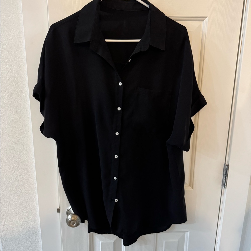 Black Blouse with Relaxed Silhouette and Short Sleeves